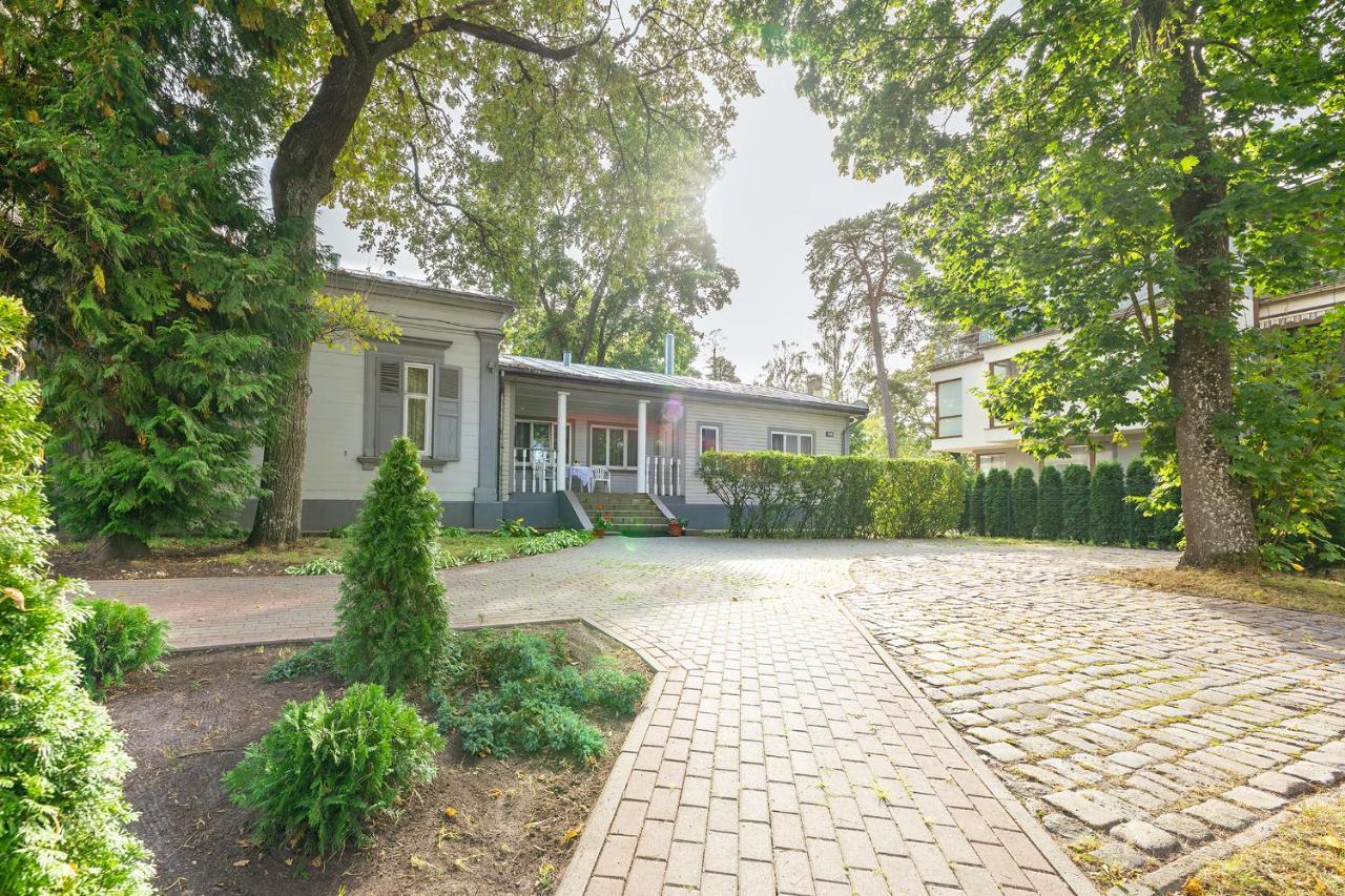 Hotel Valensija Jūrkalne Exterior foto